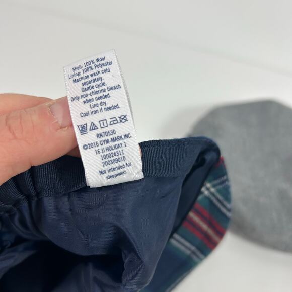 Janie & Jack Baby Toddler Wool Cabbie Hats Set of 2 Gray Red Plaid 12-24 Months - Picture 5 of 7